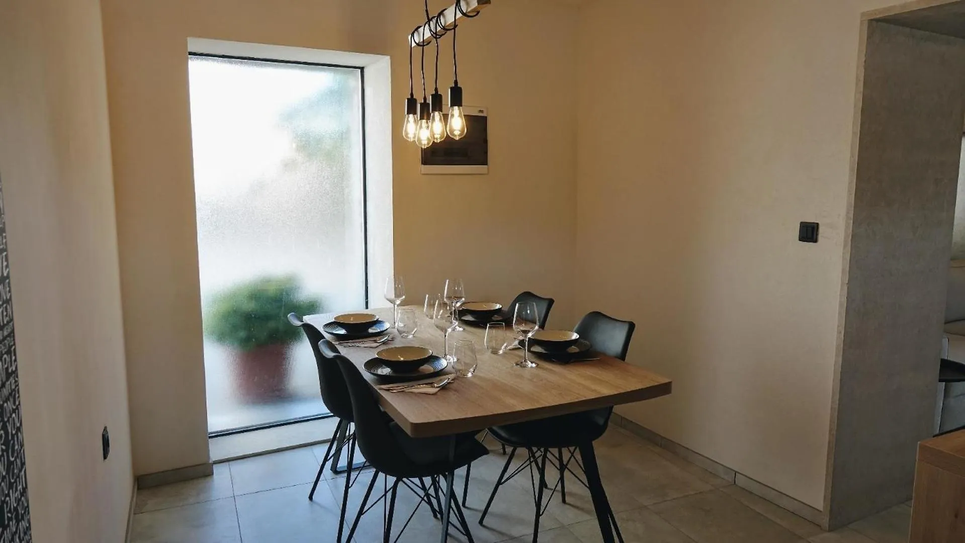 Ferienhaus Mit Privatpool Fuer 6 Personen Ca 57 Qm In Zarecje, Istrien Binnenland Von Istrien Pazin 0*,