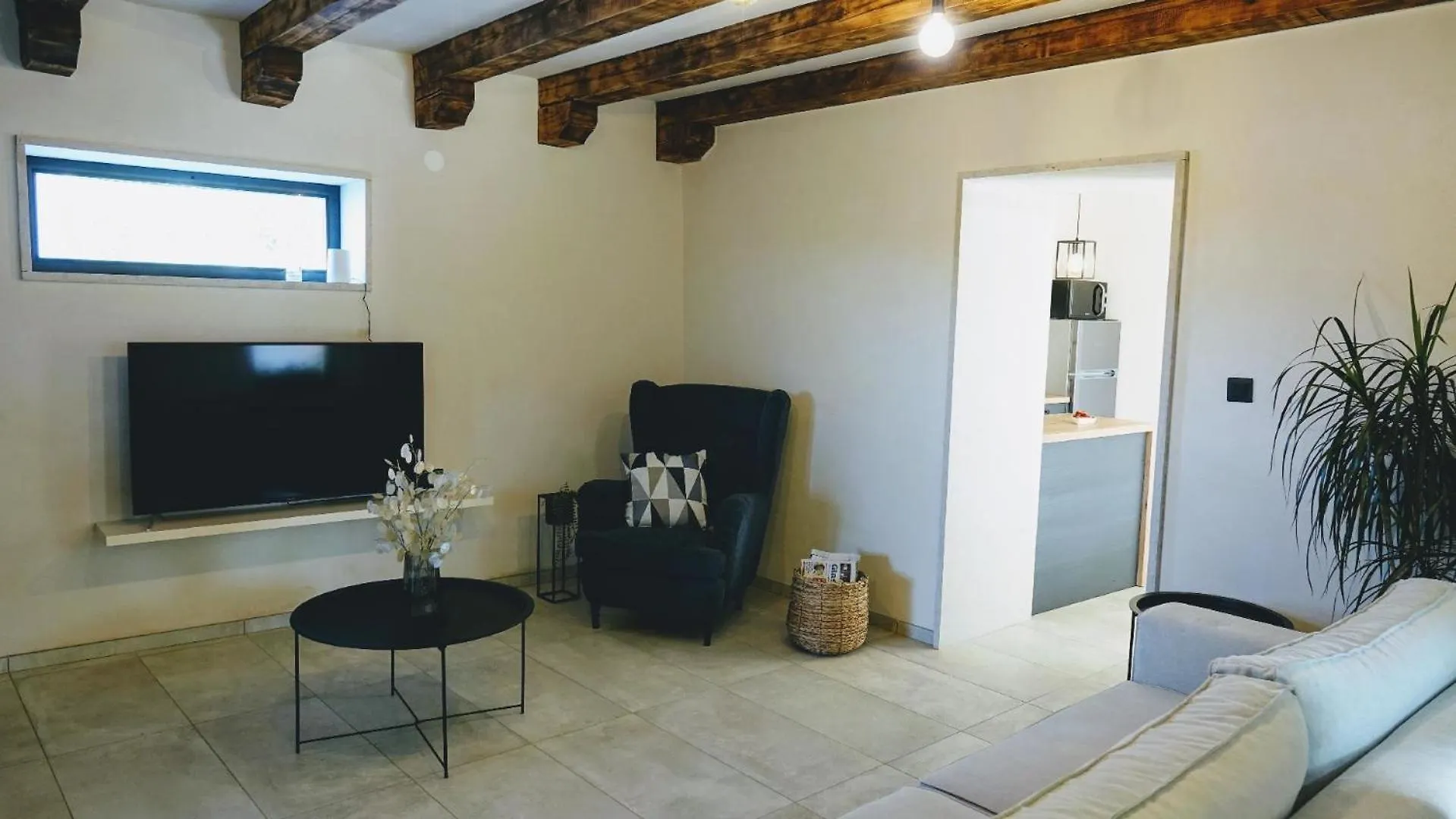 Ferienhaus Mit Privatpool Fuer 6 Personen Ca 57 Qm In Zarecje, Istrien Binnenland Von Istrien Pazin 0*,  Croatia