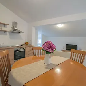Middle Istra Apartment